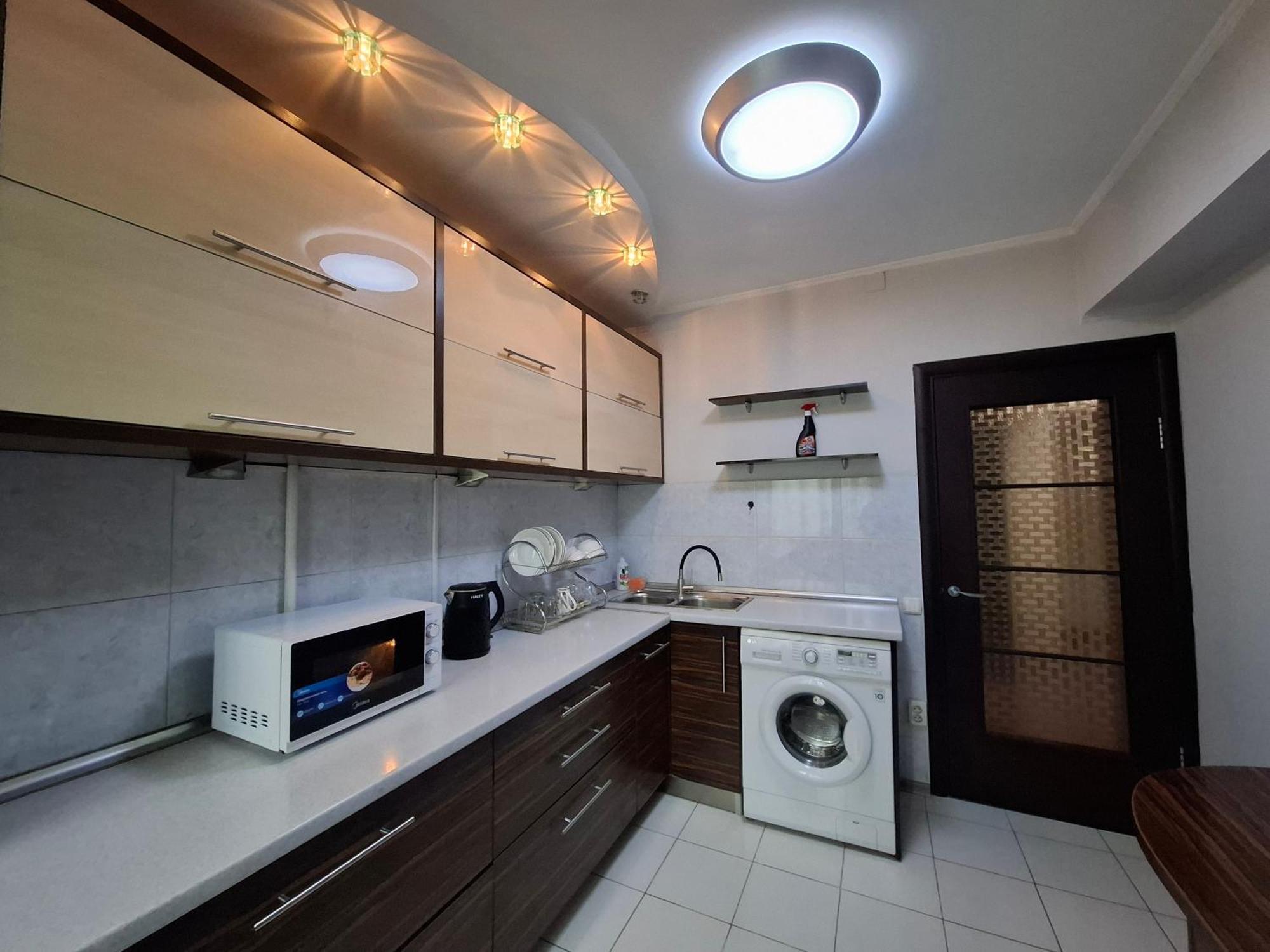 Apartment In Street Kievskaya 49 Bishkek Exterior photo